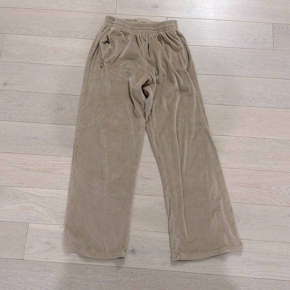SKIMS Velour Pants small wide Leg Pull On Lounge wear - Picture 5 of 7